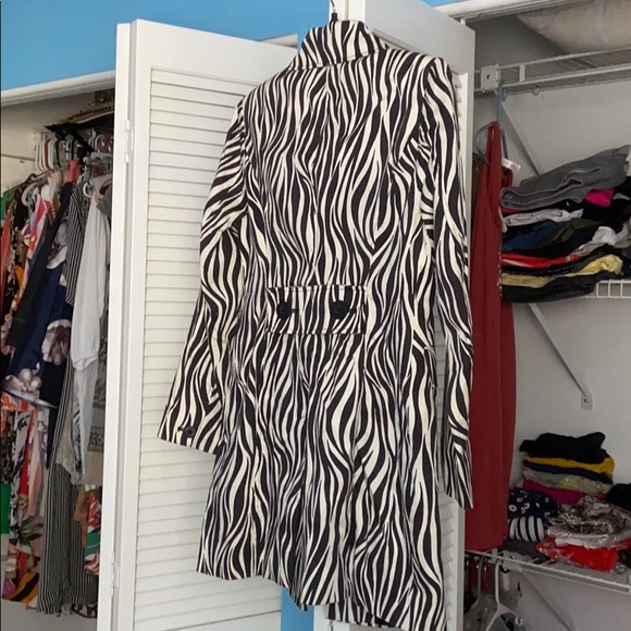 Jacket - Picture 5 of 5